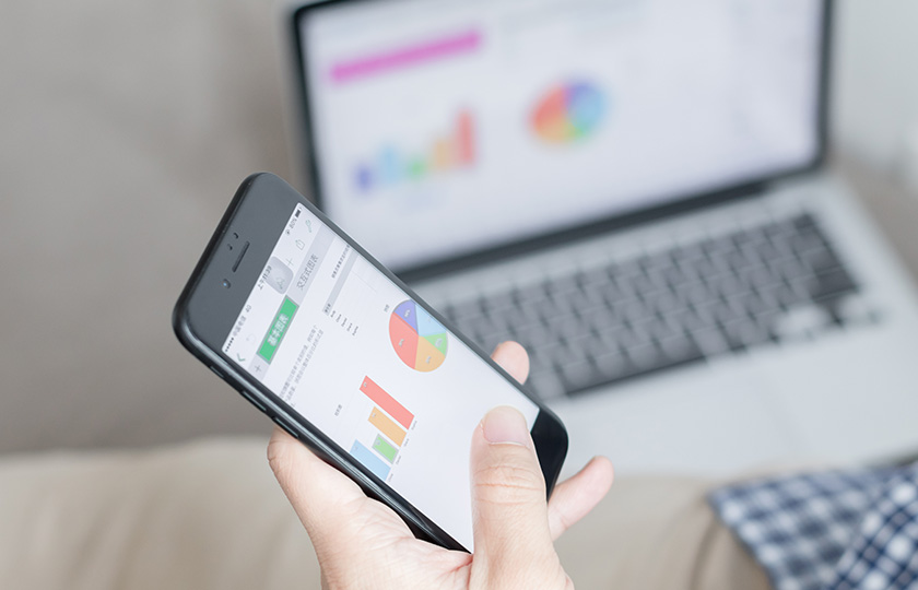 传统的同声传译对比AI同传系统